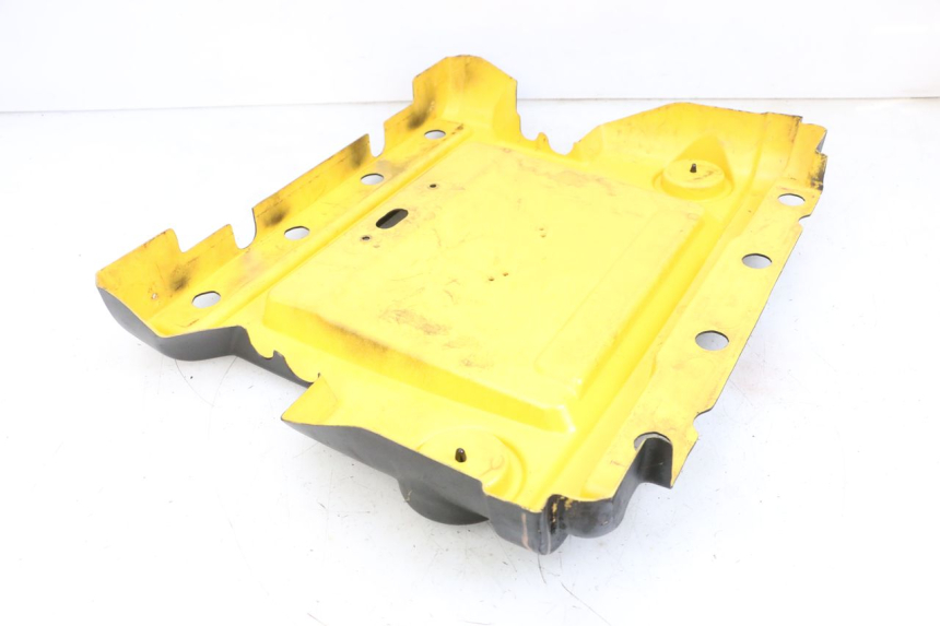 photo de HECKVERKLEIDUNG LIGIER PULSE 3 1 (2014 - 2020) - Oberflächenzustand und Material