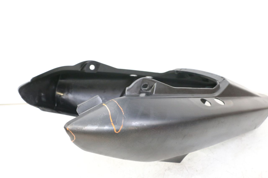 photo de HECKVERKLEIDUNG YAMAHA FZS FAZER 600 (2001 - 2003)