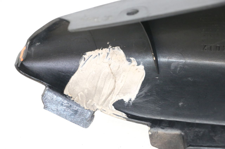 photo de HECKVERKLEIDUNG YAMAHA FZS FAZER 600 (2001 - 2003)