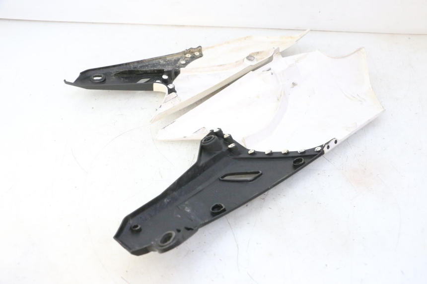 photo de HECKVERKLEIDUNG YAMAHA YZF YZ-F 450 (2014 - 2016)
