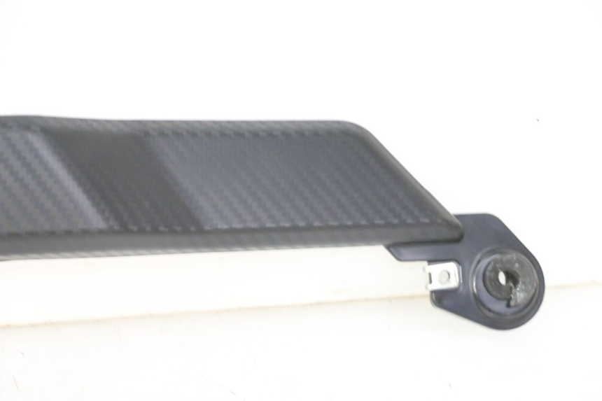 photo de TANK VERKLEIDUNG LINKS KIDEN KD125-G 125 (2018 - 2022)