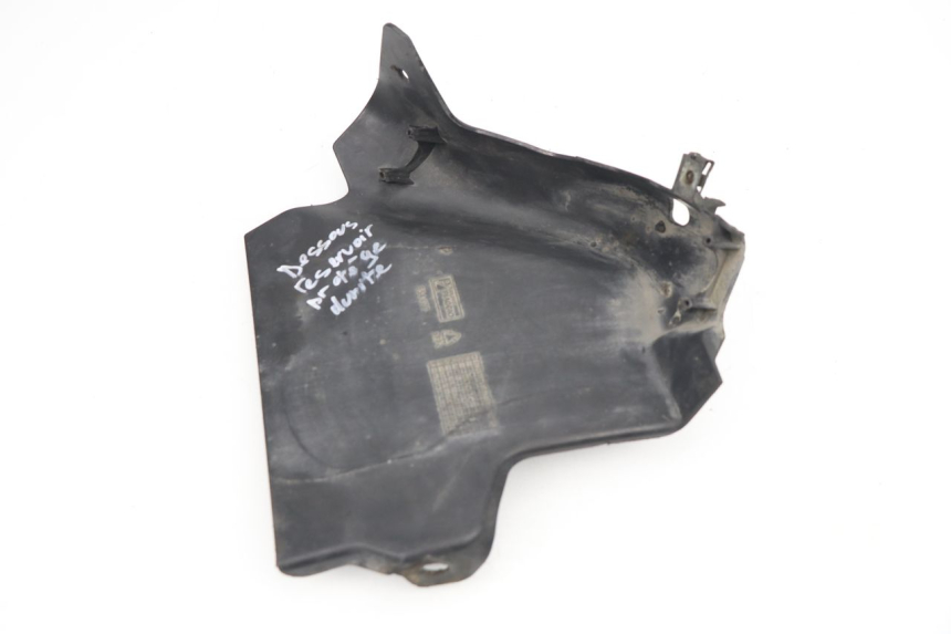 photo de TANK VERKLEIDUNG GILERA GP 800 (2007 - 2013)