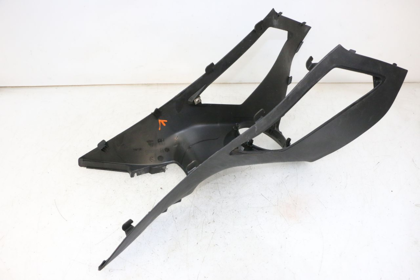 photo de TANK VERKLEIDUNG GILERA NEXUS 300 (2008 - 2013)