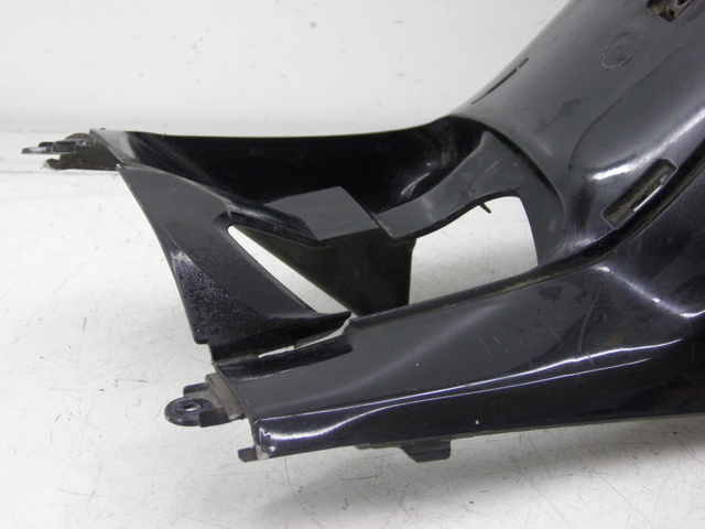 photo de TANK VERKLEIDUNG HONDA FES PANTHEON 125 (2003 - 2007)