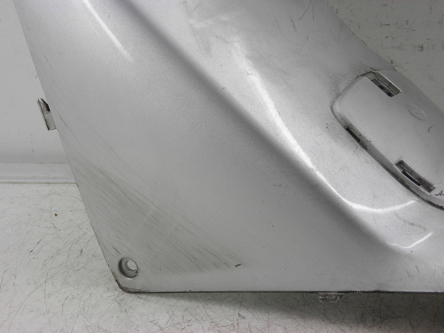 photo de TANK VERKLEIDUNG HONDA FES PANTHEON 125 (2003 - 2007)