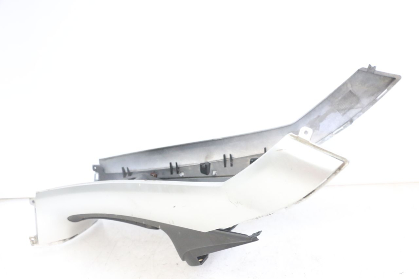 photo de TANK VERKLEIDUNG PIAGGIO MP3 LT 300 (2010 - 2016)