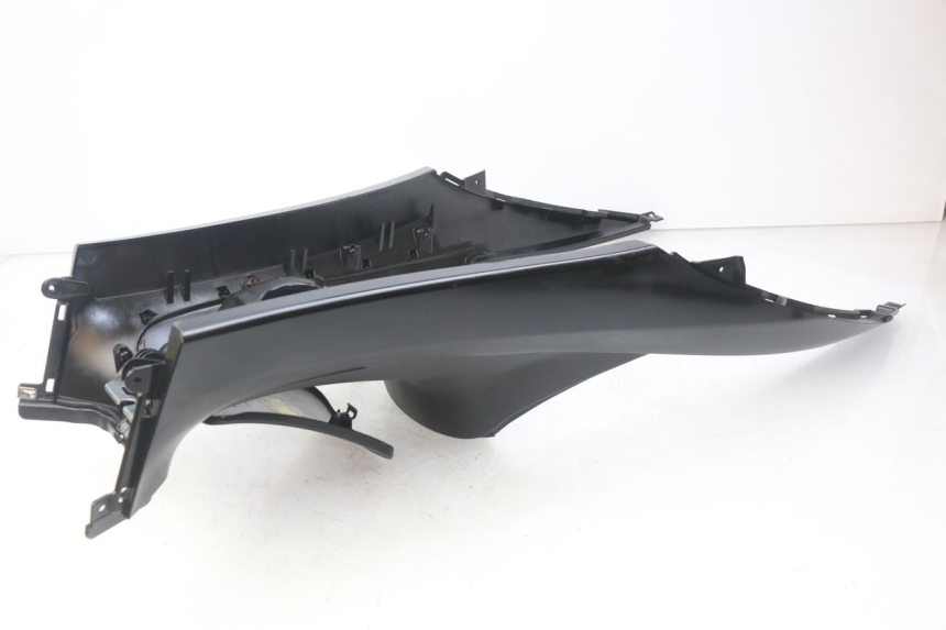 photo de TANKVERKLEIDUNG PIAGGIO MP3 500 (2014 - 2016)