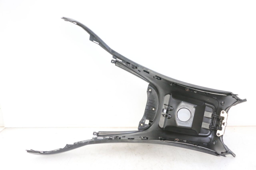 photo de TANK VERKLEIDUNG PIAGGIO MP3 500 (2011 - 2015)