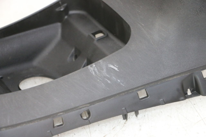 photo de TANK VERKLEIDUNG PIAGGIO MP3 125 (2006 - 2014)