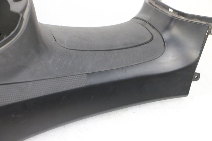 photo de TANK VERKLEIDUNG PIAGGIO MP3 500 (2016 - 2018) - Oberflächenzustand und Material