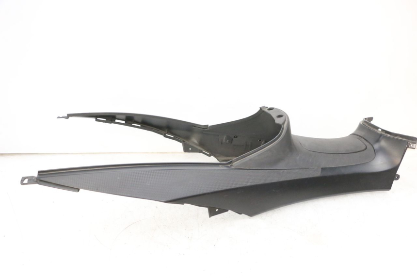 photo de TANK VERKLEIDUNG PIAGGIO MP3 500 (2016 - 2018) - Kennzeichnungen und Originalreferenzen