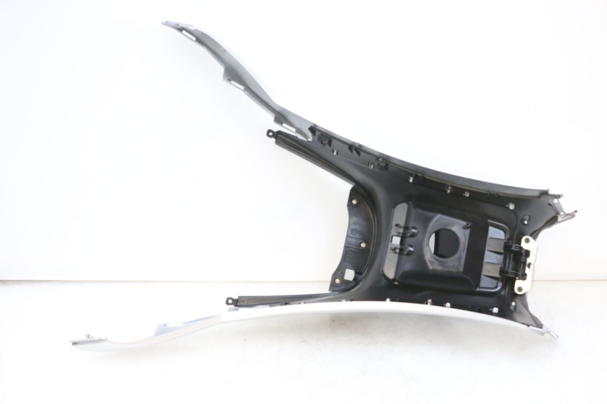 photo de TANKVERKLEIDUNG PIAGGIO MP3 RL 250 (2007 - 2010) - Gesamtansicht des Produkts