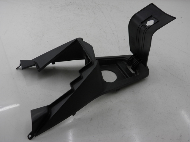 photo de TANK VERKLEIDUNG PEUGEOT SATELIS 125 (2013 - 2018)