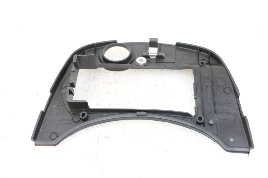 photo de TANK VERKLEIDUNG PIAGGIO VESPA LX IE 125 (2010 - 2012)
