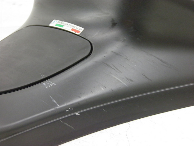 photo de TANK VERKLEIDUNG PIAGGIO XEVO - X EVO 125 (2010 - 2015)