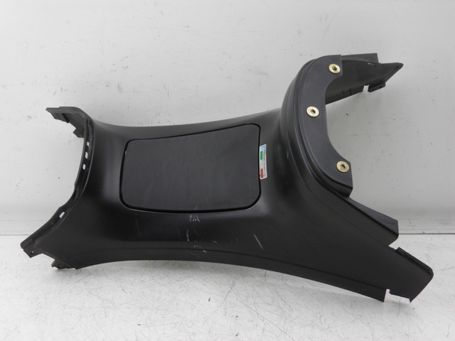 photo de TANK VERKLEIDUNG PIAGGIO XEVO - X EVO 125 (2010 - 2015)