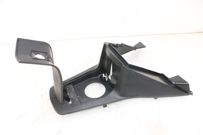 photo de TANK VERKLEIDUNG PEUGEOT SATELIS 125 (2013 - 2018) - Detailansicht des Bauteils