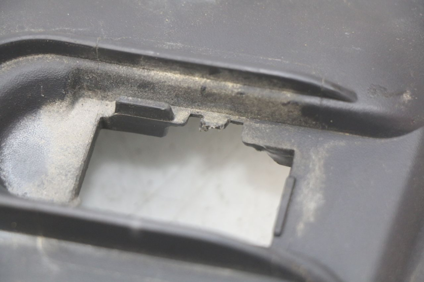 photo de TANKVERKLEIDUNG SUZUKI SIXTEEN 125 (2008 - 2010)