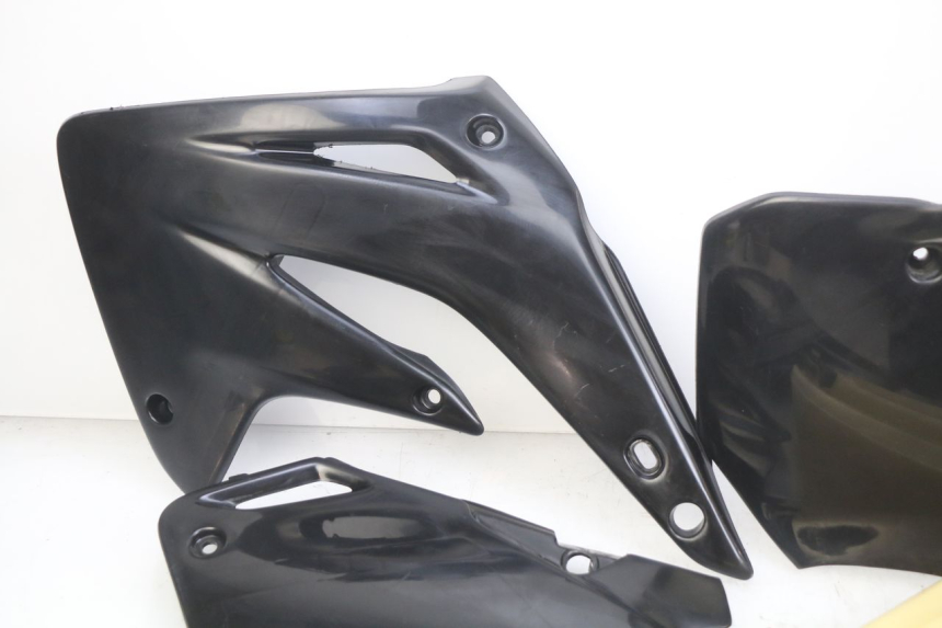 photo de VOLLVERKLEIDUNG KAROSSERIE HONDA CR 80 (2001 - 2003)