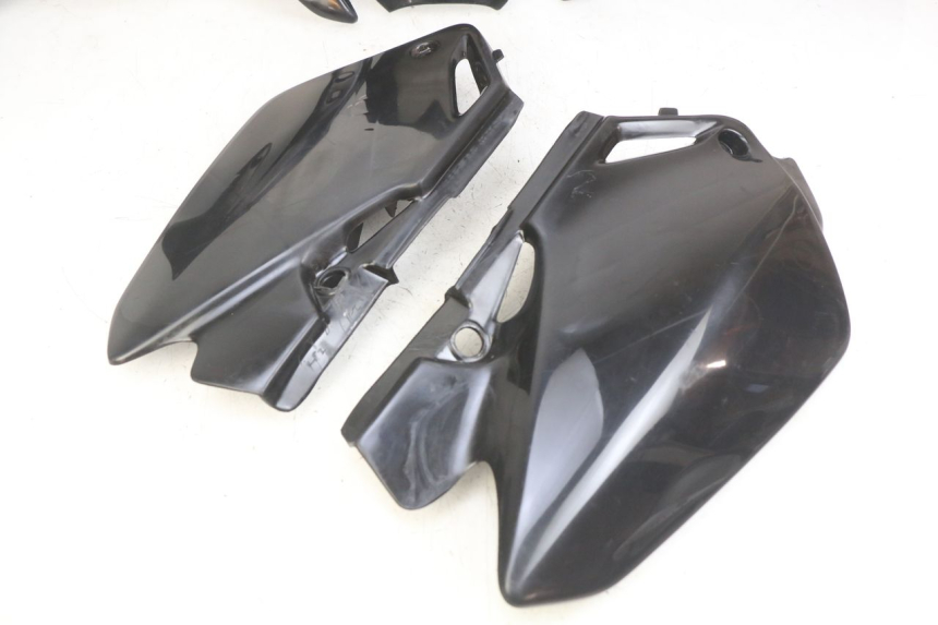photo de VOLLVERKLEIDUNG KAROSSERIE HONDA CR 80 (2001 - 2003)