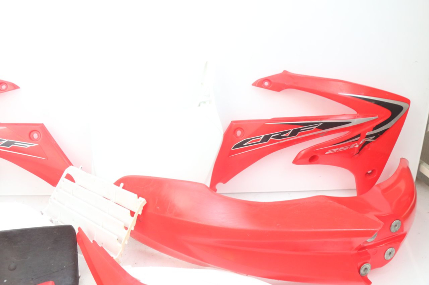 photo de VOLLVERKLEIDUNG KAROSSERIE HONDA CRF 250 (2013 - 2016)