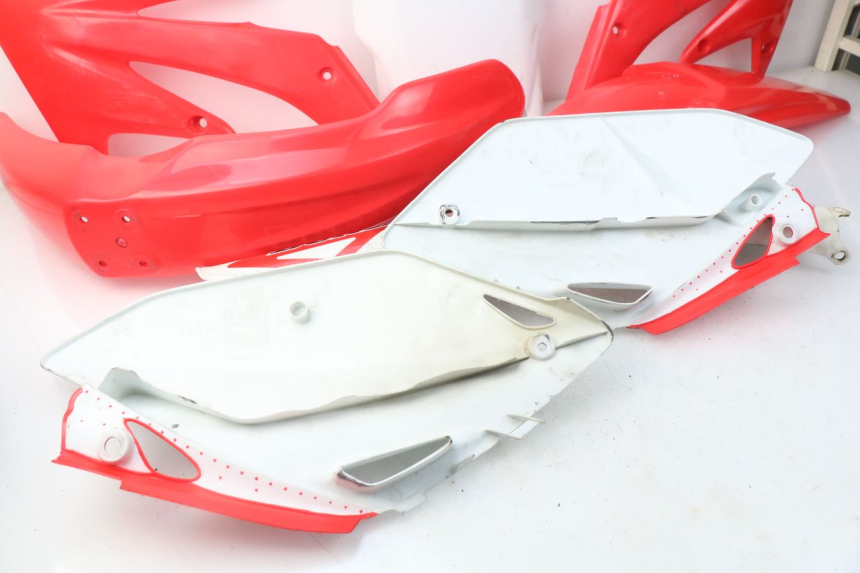 photo de KOMPLETTE VERKLEIDUNG HONDA CRF CR-F 450 (2005 - 2008)