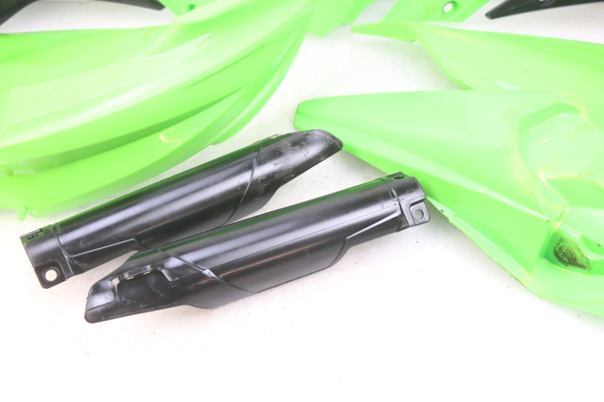 photo de KOMPLETTE VERKLEIDUNG KAWASAKI KX 85 (2014 - 2021)