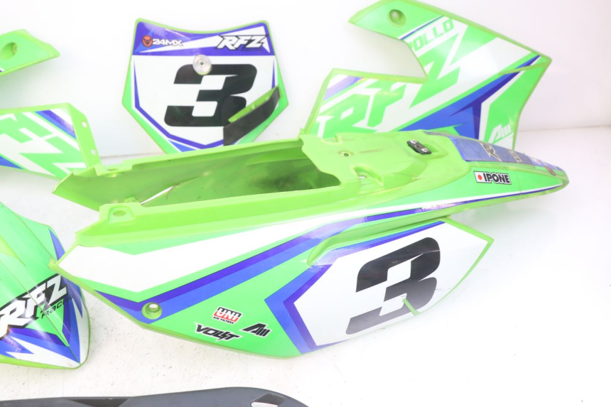 photo de VOLLVERKLEIDUNG KAROSSERIE APOLLO RFZ 125