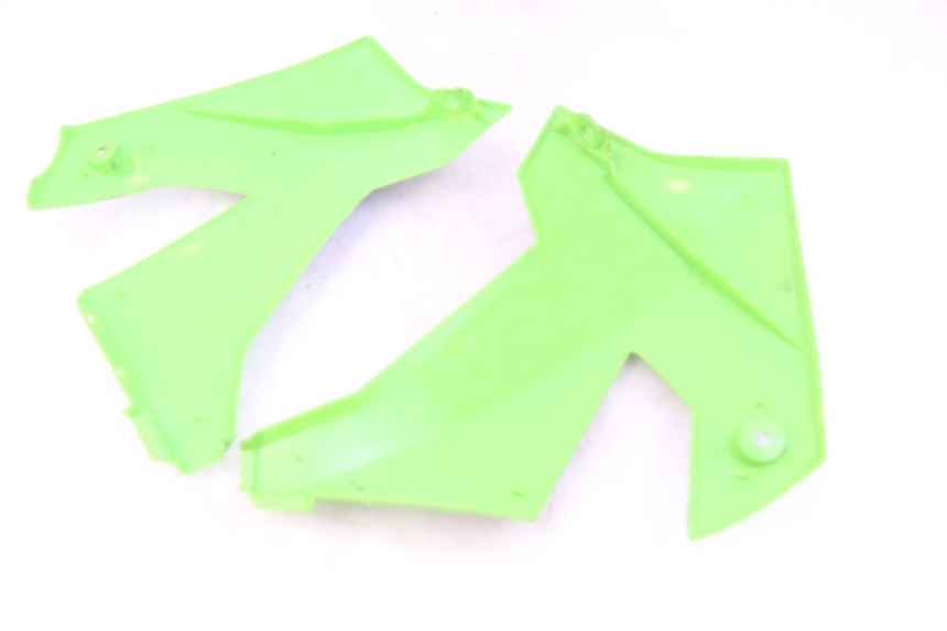 photo de VOLLVERKLEIDUNG KAROSSERIE APOLLO RFZ 125