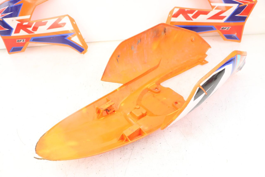 photo de VOLLVERKLEIDUNG KAROSSERIE APOLLO RFZ 125