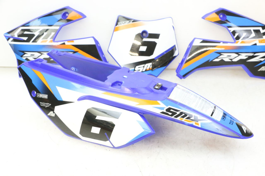 photo de VOLLVERKLEIDUNG KAROSSERIE APOLLO RFZ 125