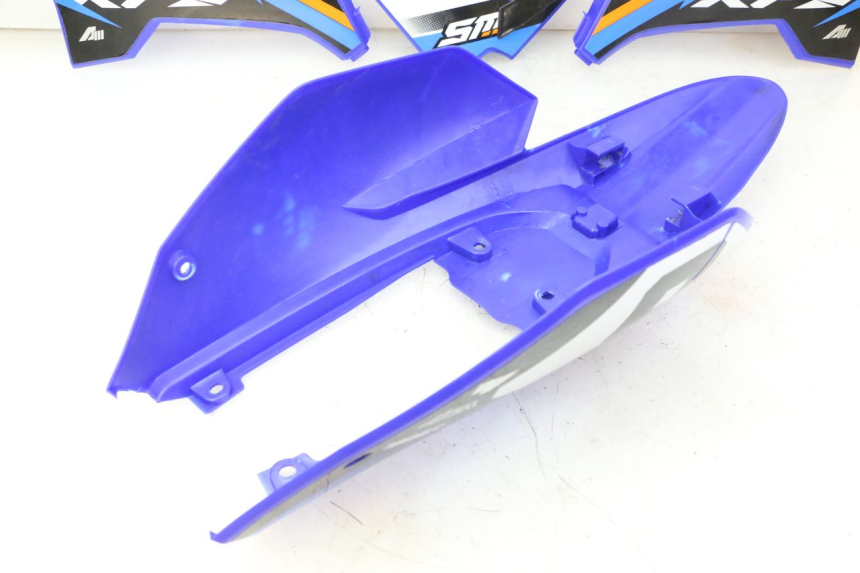 photo de VOLLVERKLEIDUNG KAROSSERIE APOLLO RFZ 125