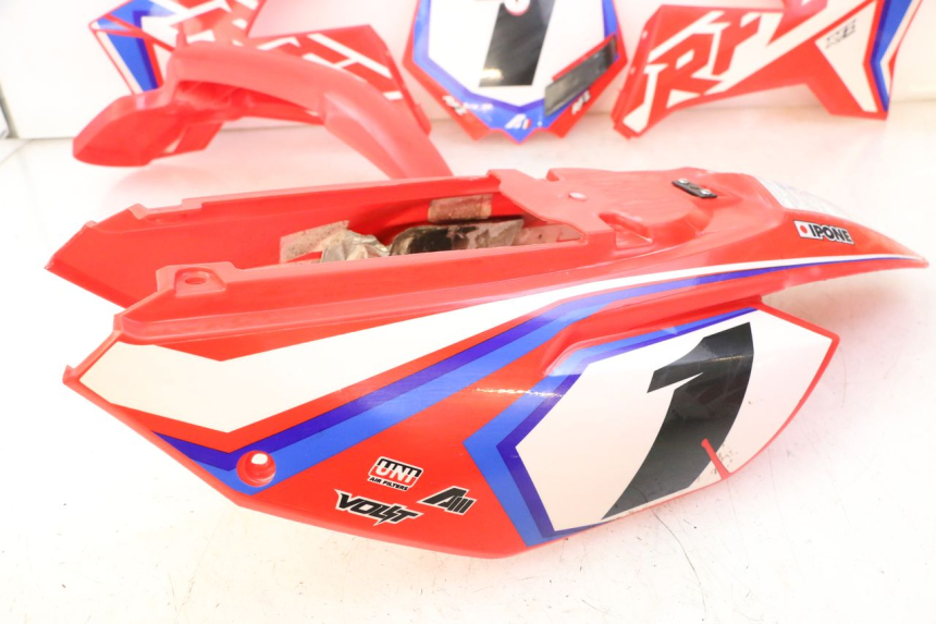 photo de VOLLVERKLEIDUNG KAROSSERIE APOLLO RFZ 125