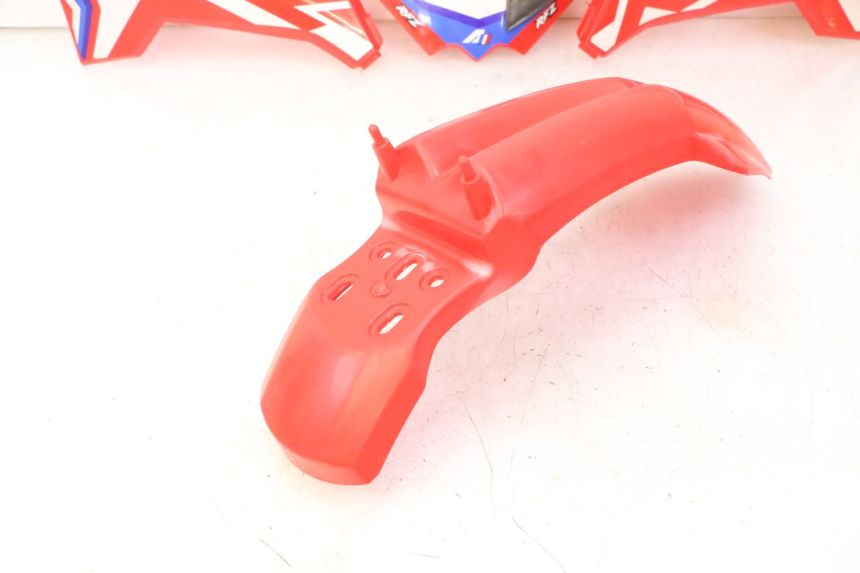 photo de VOLLVERKLEIDUNG KAROSSERIE APOLLO RFZ 125