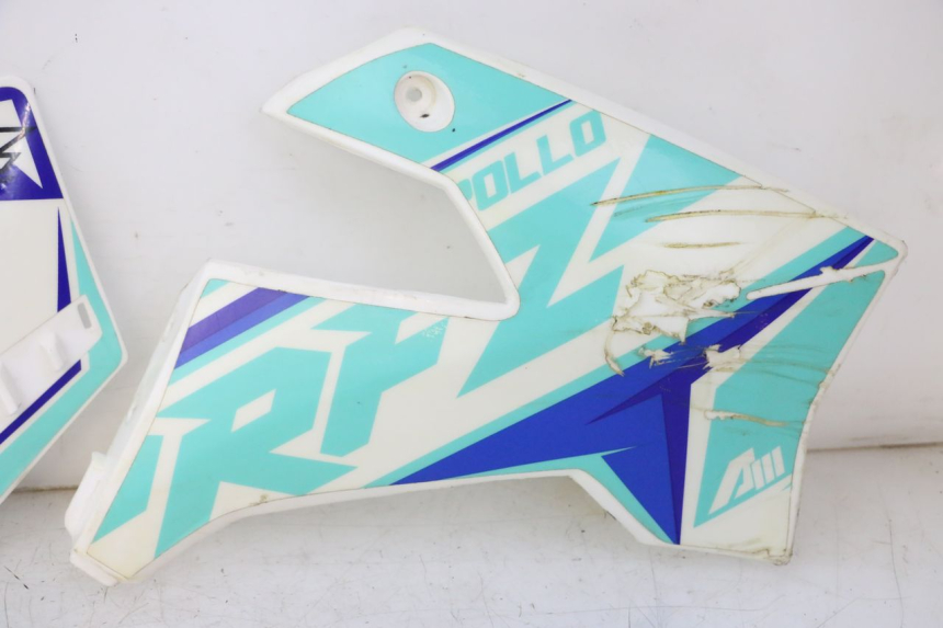 photo de VOLLVERKLEIDUNG KAROSSERIE APOLLO RFZ 125