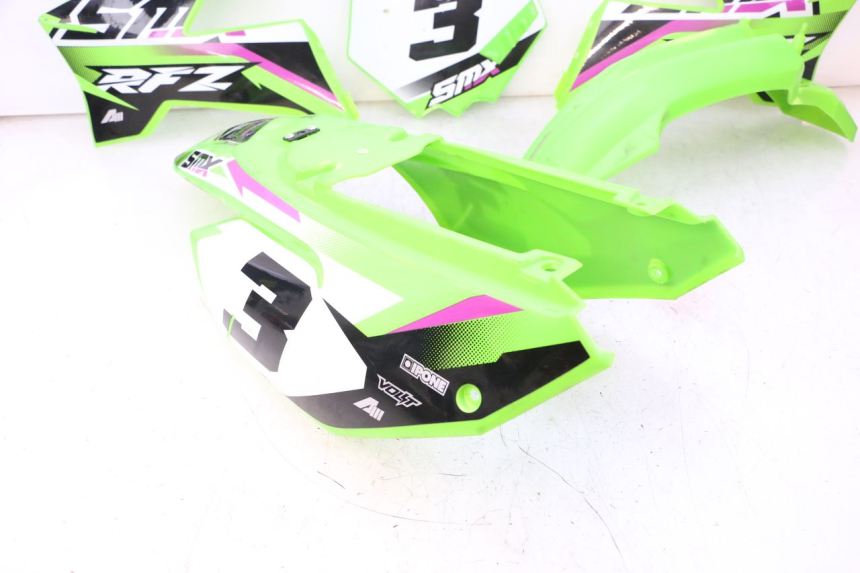 photo de VOLLVERKLEIDUNG KAROSSERIE APOLLO RFZ 125