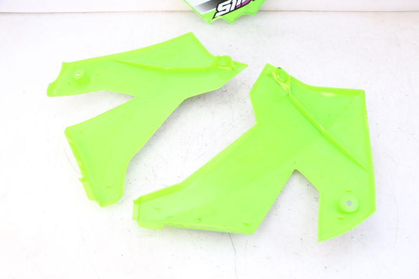 photo de VOLLVERKLEIDUNG KAROSSERIE APOLLO RFZ 125