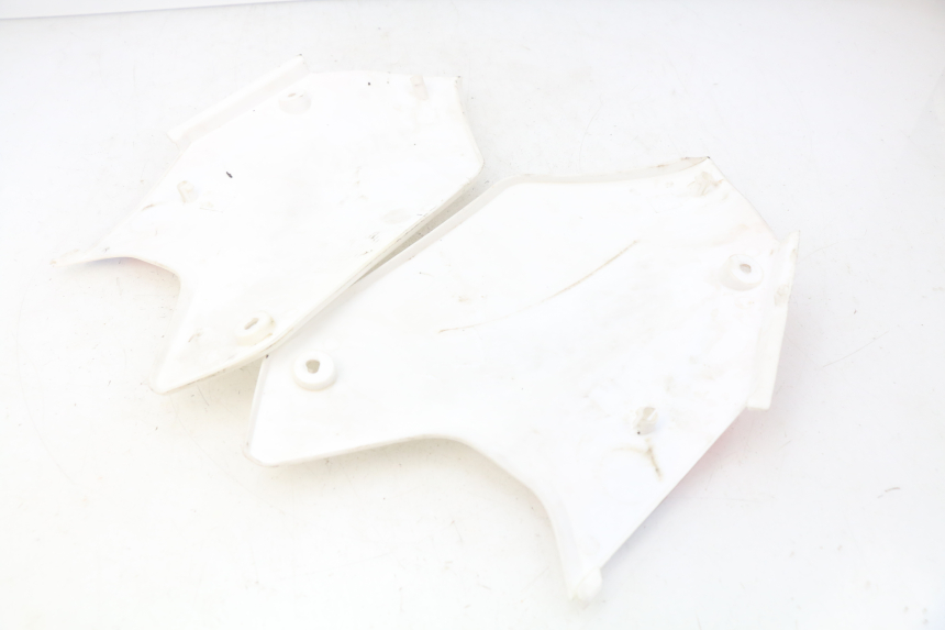 photo de VOLLVERKLEIDUNG KAROSSERIE APOLLO RXF 125