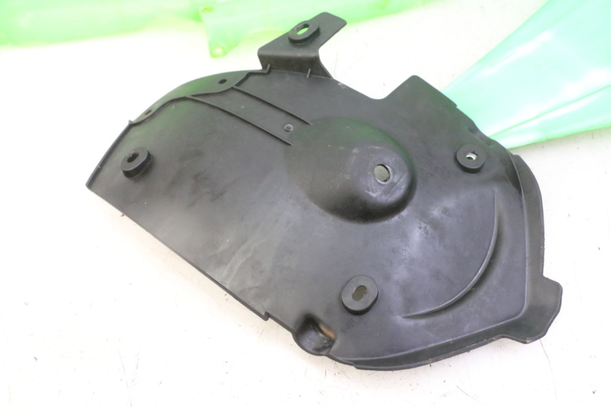 photo de VOLLVERKLEIDUNG KAROSSERIE APOLLO RXF 125