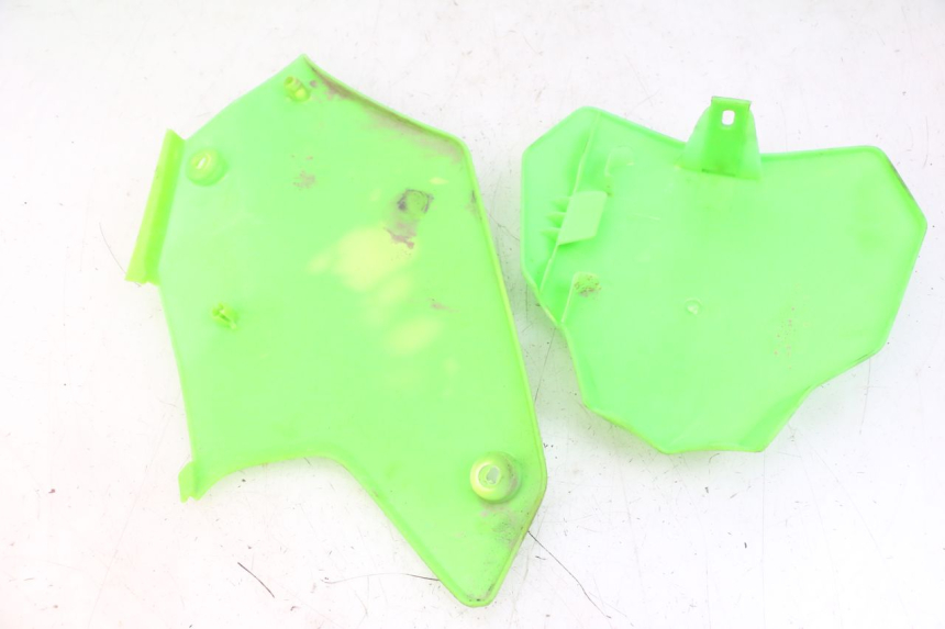 photo de VOLLVERKLEIDUNG KAROSSERIE APOLLO RXF 125