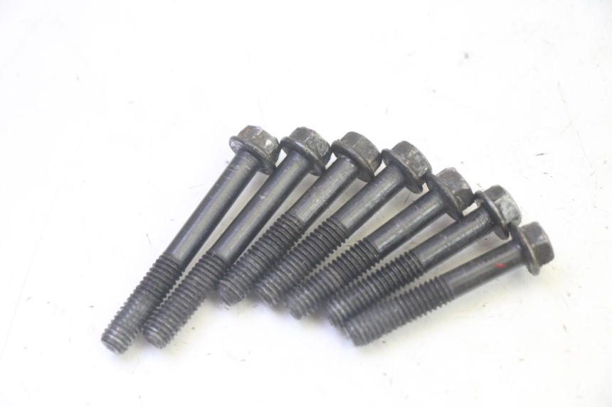 photo de ZÜNDUNGSDECKEL YAMAHA TTR 125 (2000 - 2020) - Details der Befestigungspunkte