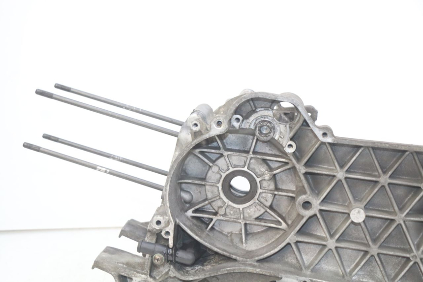 photo de UNTERER MOTORBLOCK PEUGEOT CITYSTAR 125 (2011 - 2017)