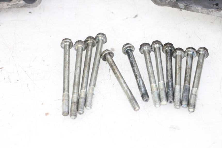 photo de KURBELGEHÄUSE HYOSUNG GF 125 (2001 - 2005)