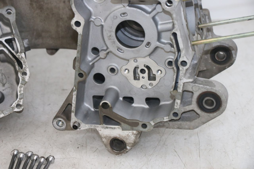photo de MOTORBLOCK-UNTERTEIL SYM JET 14 4T 50 (2018 - 2022)