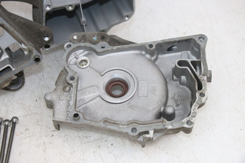 photo de MOTORBLOCK-UNTERTEIL SYM JET 14 4T 50 (2018 - 2022)