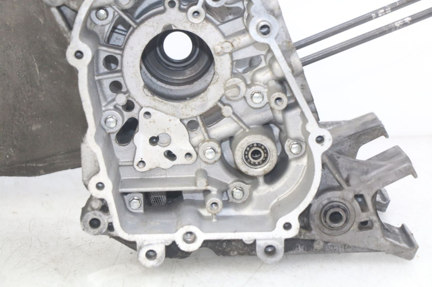 photo de UNTERER MOTORBLOCK PEUGEOT CITYSTAR 125 (2011 - 2017)