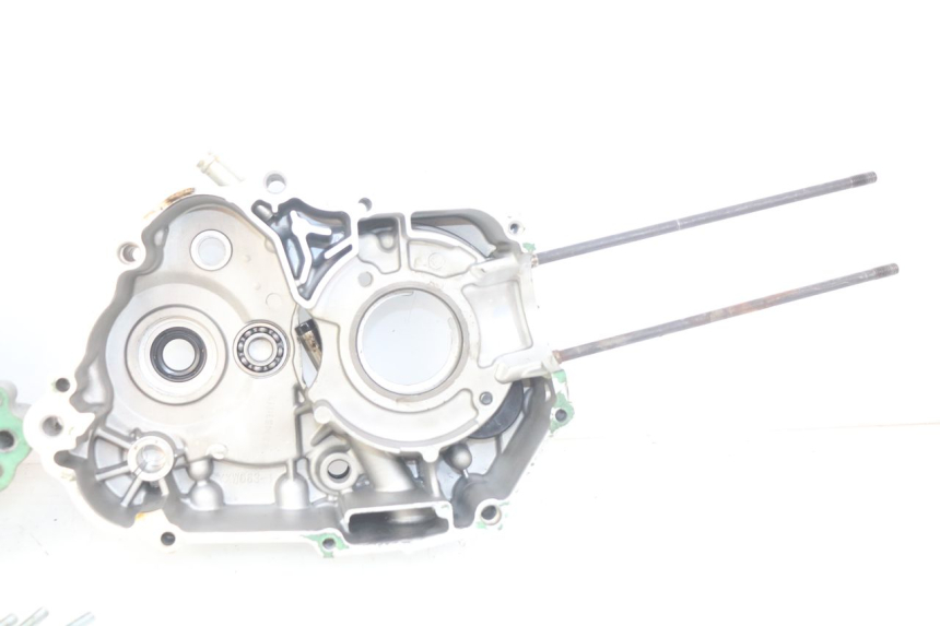 photo de UNTERER MOTORBLOCK YCF PILOT 125