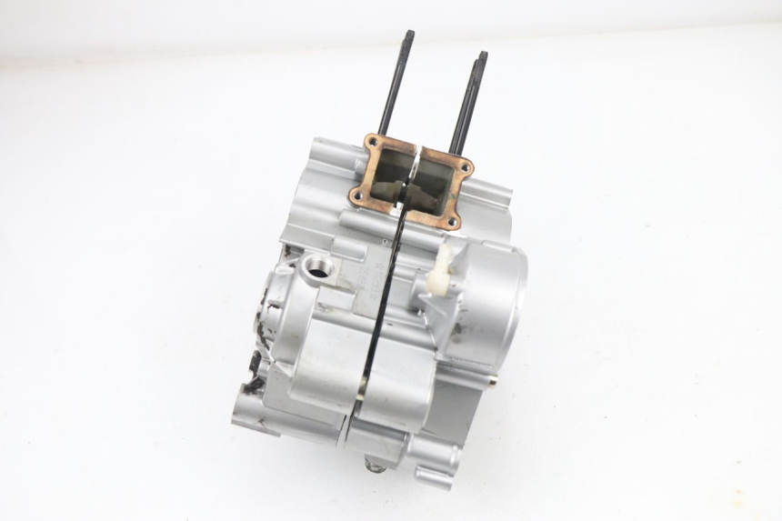 photo de KURBELGEHÄUSE DERBI SENDA SM DRD 50 (2008 - 2013) - Details der Befestigungspunkte