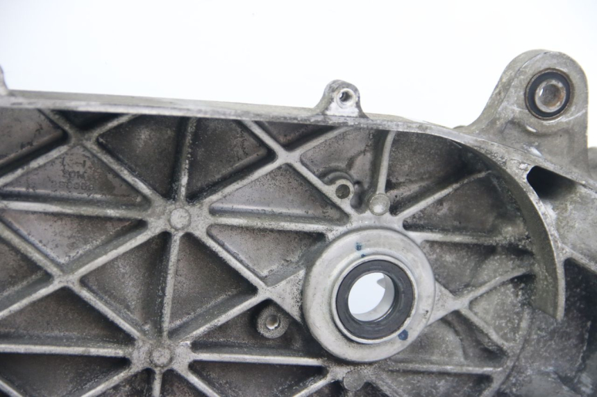 photo de UNTERER MOTORBLOCK SUZUKI SIXTEEN 125 (2008 - 2010)