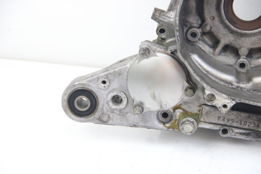photo de UNTERER MOTORBLOCK SUZUKI SIXTEEN 125 (2008 - 2010)
